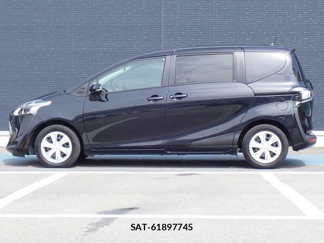 Toyota SIENTA 2019-12 6817235-18