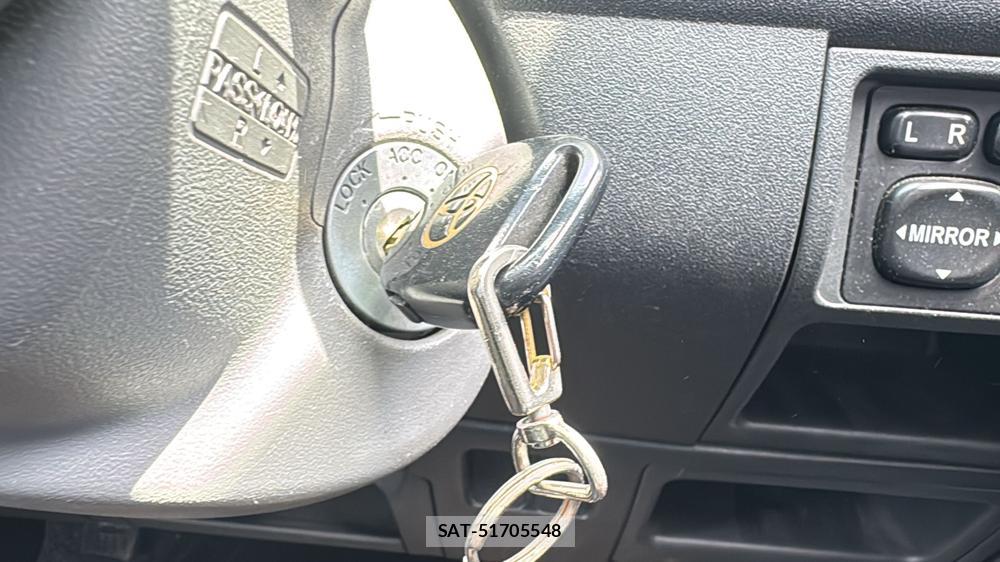 Toyota SIENTA 2005 6634473-11