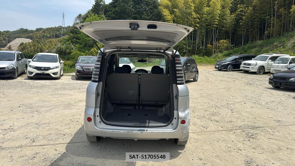 Toyota SIENTA 2005 6634473-17