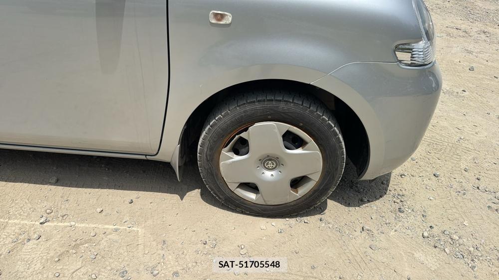 Toyota SIENTA 2005 6634473-19