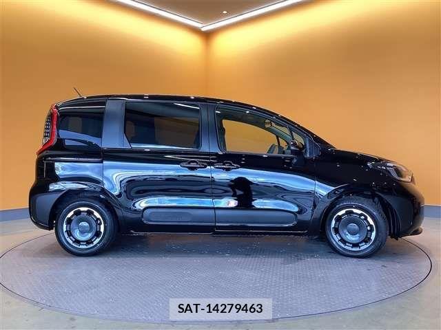 Toyota SIENTA 2025-02 6912617-14