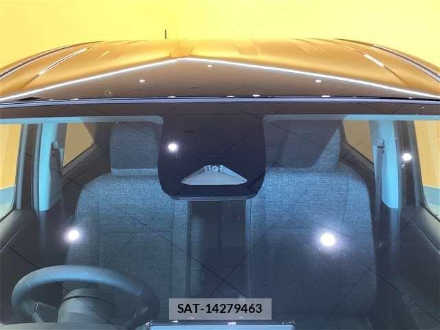 Toyota SIENTA 2025-02 6912617-16