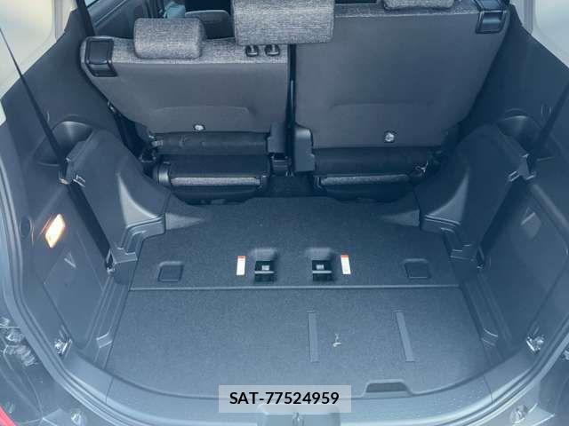 Toyota SIENTA 2025-02 6912618-17