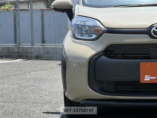 Toyota SIENTA 2025-01 6912628-11