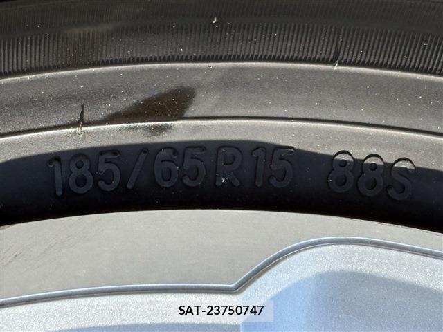 Toyota SIENTA 2025-01 6912628-23