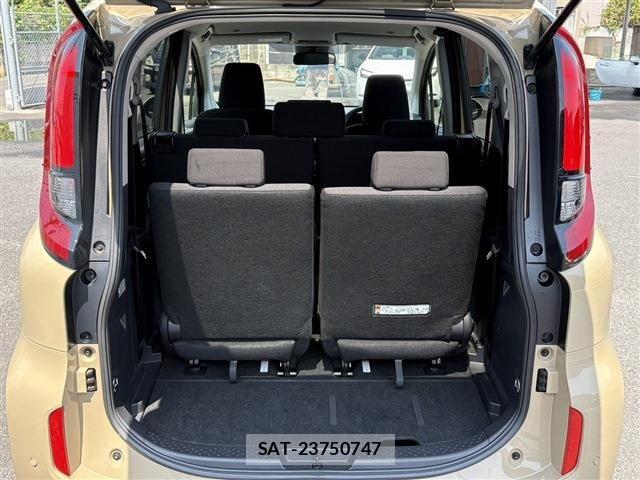 Toyota SIENTA 2025-01 6912628-28