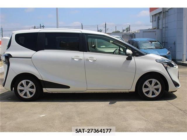 Toyota SIENTA 2021-03 6912654-13