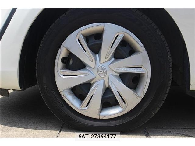 Toyota SIENTA 2021-03 6912654-17