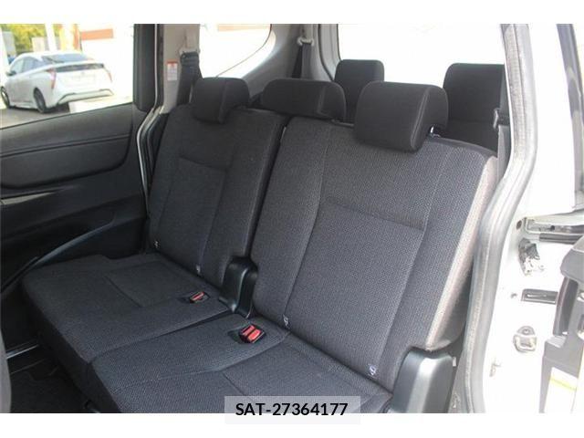 Toyota SIENTA 2021-03 6912654-27