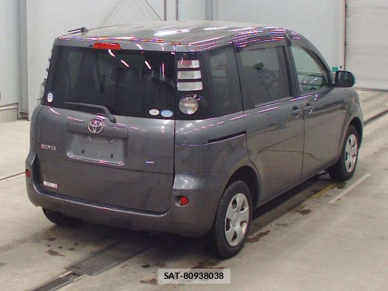 Toyota SIENTA 2009 6920669-1