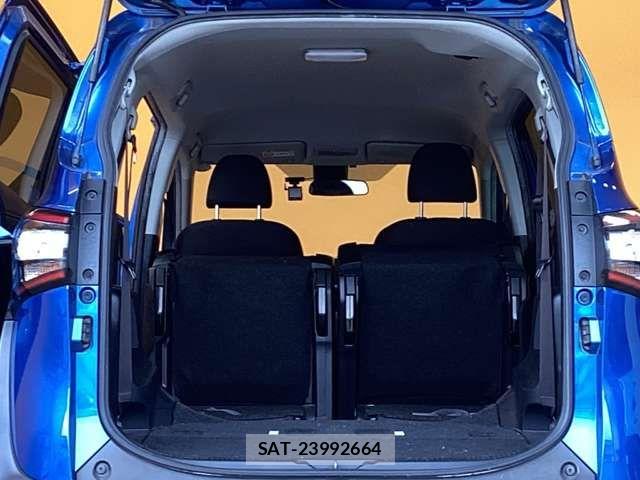 Toyota SIENTA 2017-11 6912656-13