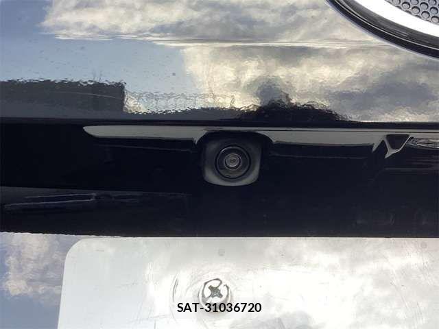 Toyota SIENTA 2025-02 6912615-18