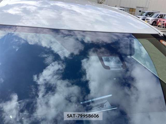 Toyota SIENTA 2021-04 6912630-9