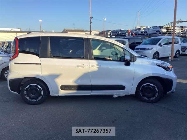 Toyota SIENTA 2025-02 6912612-9