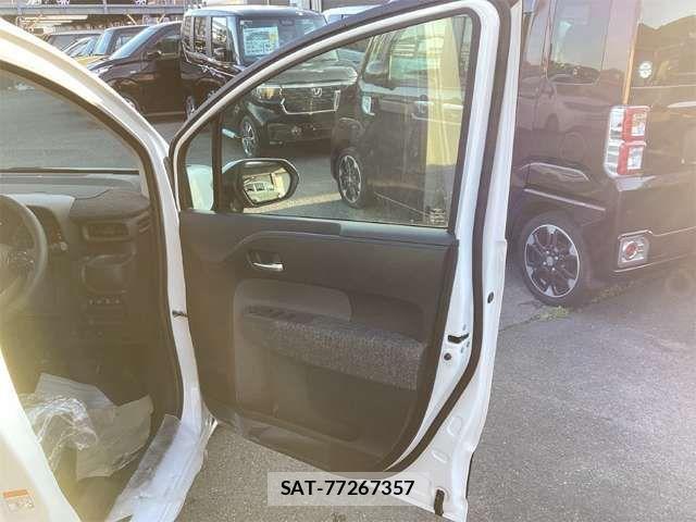 Toyota SIENTA 2025-02 6912612-19