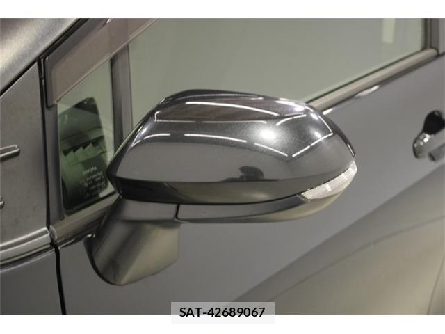 Toyota SIENTA 2019-02 6912650-19