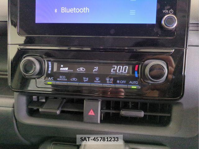 Toyota SIENTA 2023-04 6912631-10