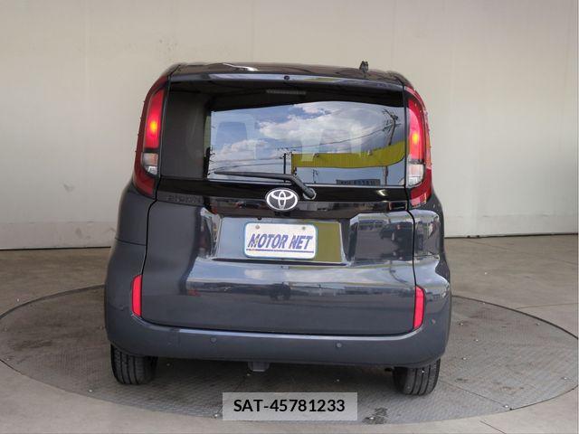 Toyota SIENTA 2023-04 6912631-18