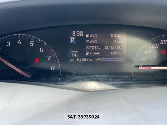 Toyota SIENTA 2016-11 6912665-14