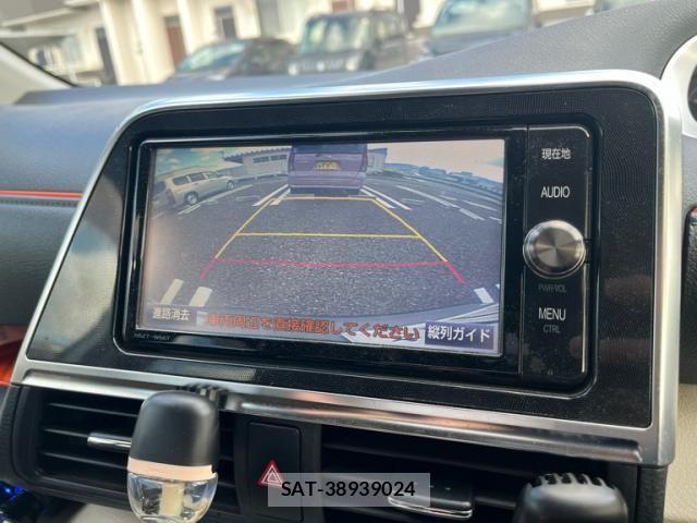 Toyota SIENTA 2016-11 6912665-15
