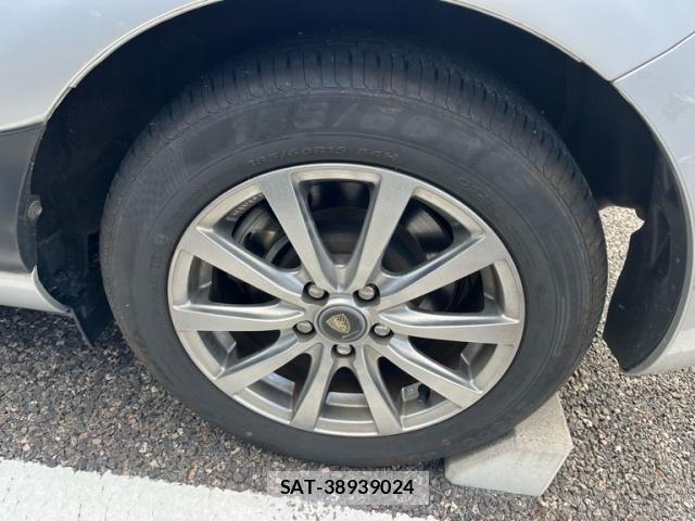 Toyota SIENTA 2016-11 6912665-7