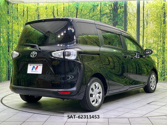 Toyota SIENTA 2016-06 6912655-16