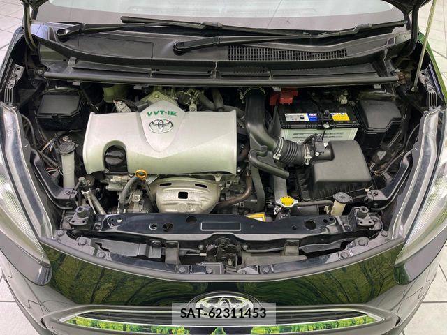 Toyota SIENTA 2016-06 6912655-17