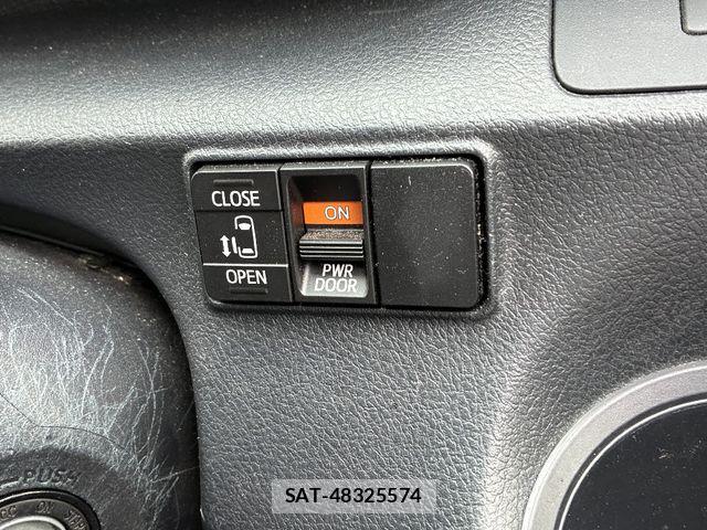 Toyota SIENTA 2021-01 6912634-16