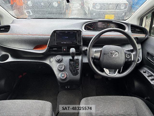 Toyota SIENTA 2021-01 6912634-3