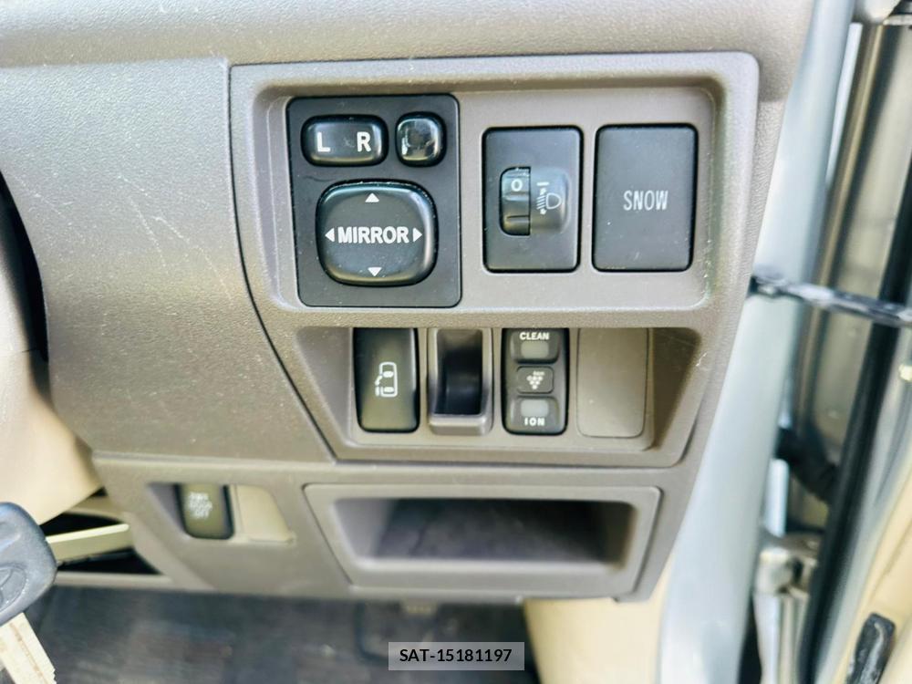 Toyota SIENTA 2007 6848852-17