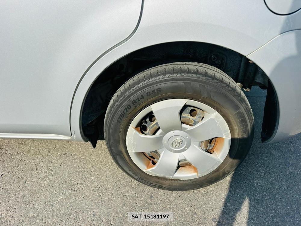 Toyota SIENTA 2007 6848852-28