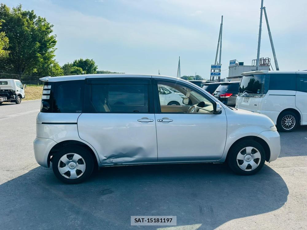 Toyota SIENTA 2007 6848852-5