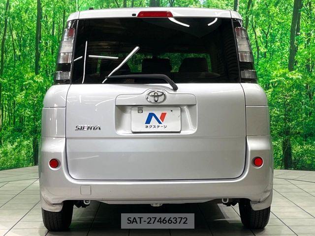 Toyota SIENTA 2012-11 6998250-14