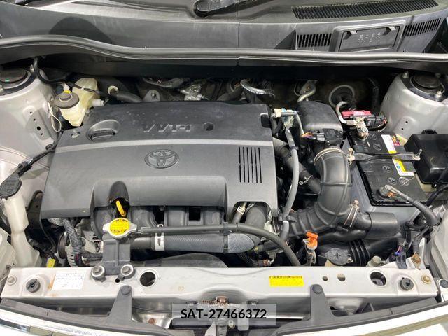 Toyota SIENTA 2012-11 6998250-17