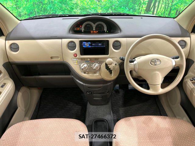 Toyota SIENTA 2012-11 6998250-1