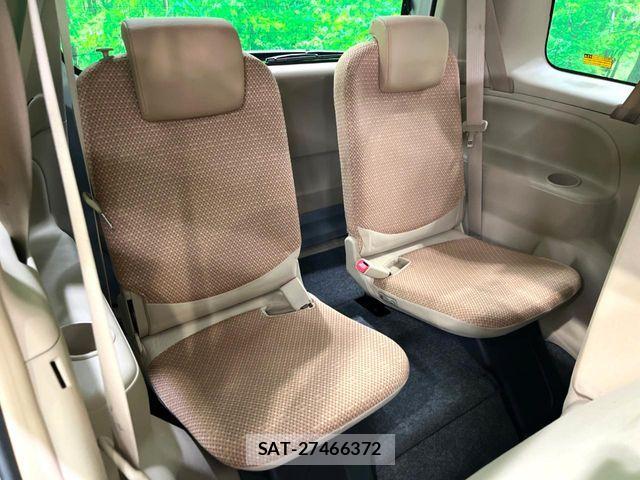 Toyota SIENTA 2012-11 6998250-8