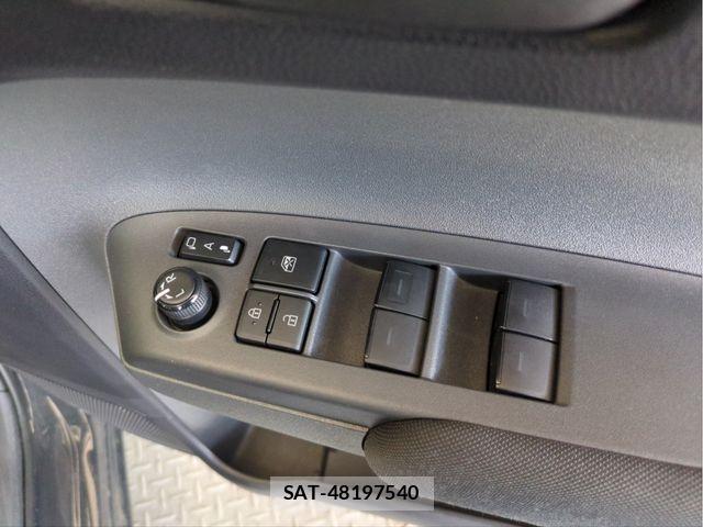 Toyota SIENTA 2023-04 6998230-29