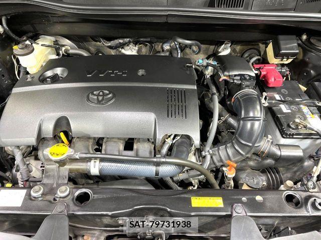 Toyota SIENTA 2013-08 6998244-18