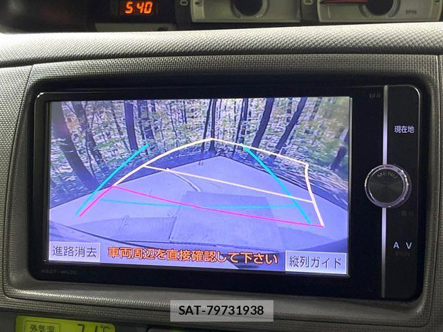 Toyota SIENTA 2013-08 6998244-3