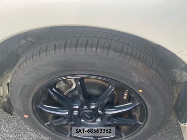 Toyota SIENTA 2021-06 6998237-9