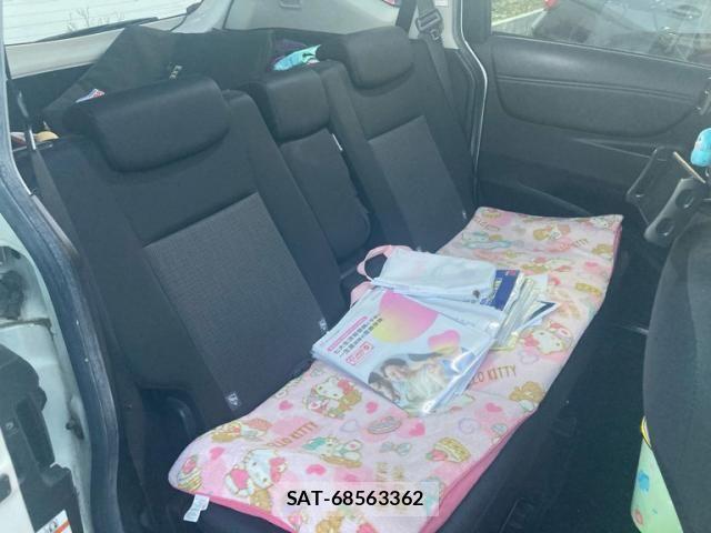 Toyota SIENTA 2021-06 6998237-12
