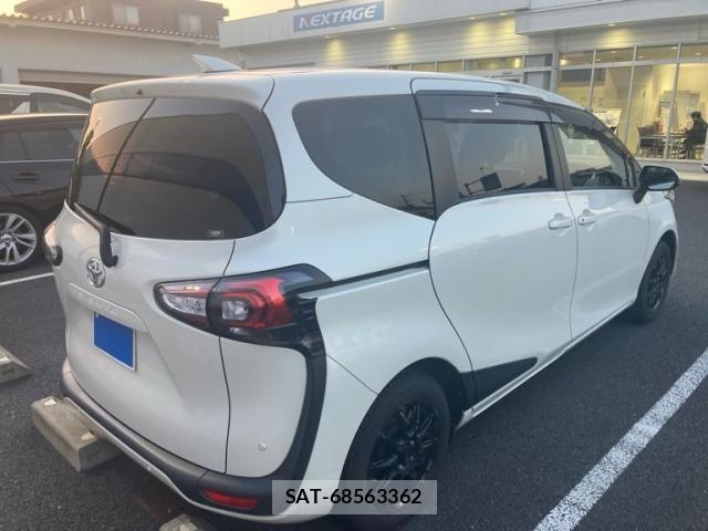 Toyota SIENTA 2021-06 6998237-2