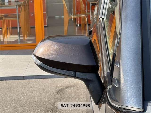 Toyota SIENTA 2016-03 6998243-29