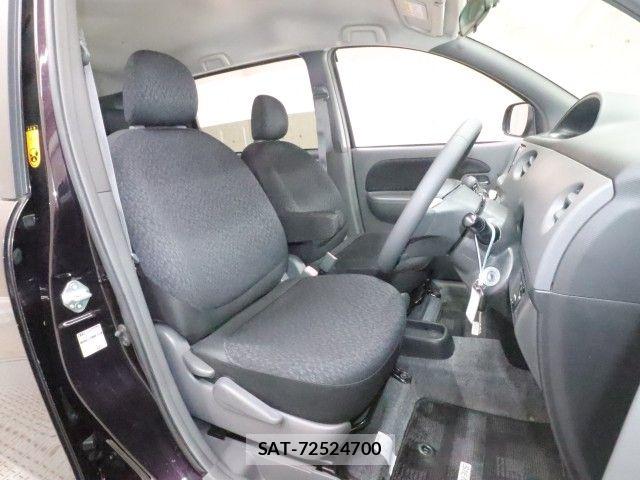 Toyota SIENTA 2013-11 6998272-3