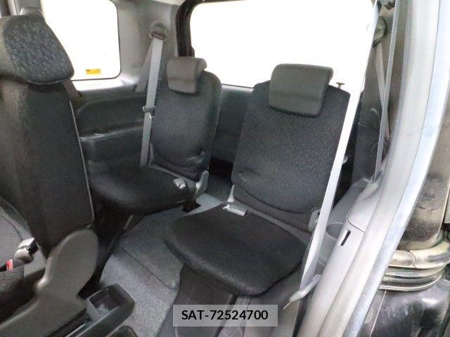 Toyota SIENTA 2013-11 6998272-8