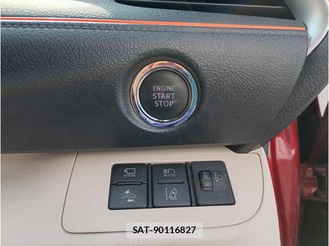 Toyota SIENTA 2019-09 7021585-11