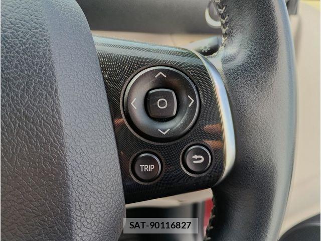 Toyota SIENTA 2019-09 7021585-14