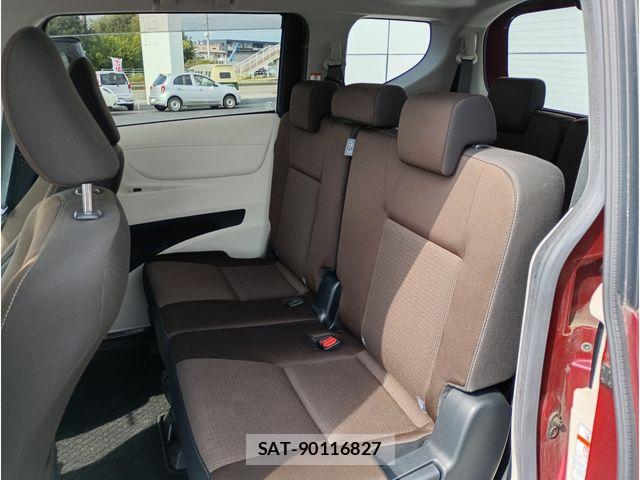 Toyota SIENTA 2019-09 7021585-21