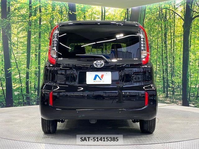 Toyota SIENTA 2023-03 7021580-15