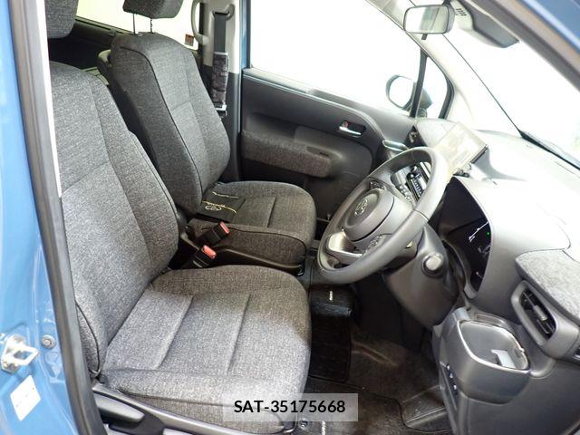 Toyota SIENTA 2022-10 7021583-20
